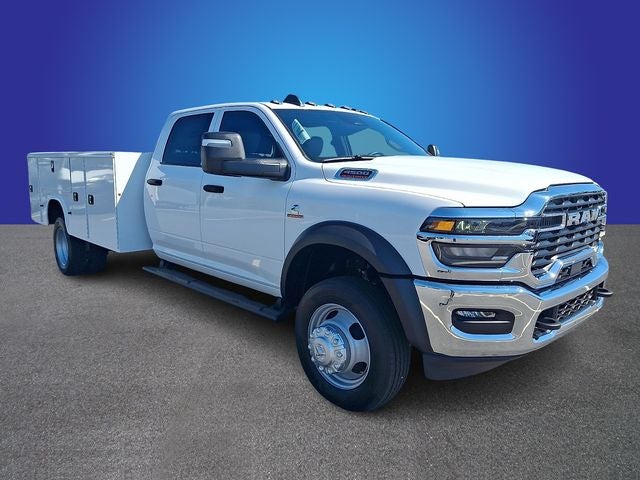 2026 RAM 4500HD RAM 4500 TRADESMAN CHASSIS CREW CAB 4X4 84' CA