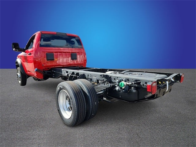 2024 RAM 5500HD RAM 5500 TRADESMAN CHASSIS REGULAR CAB 4X2 84' CA