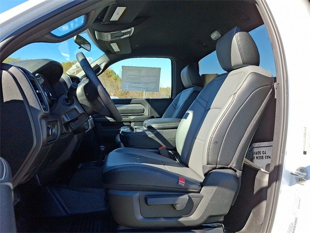 2024 RAM 5500HD Tradesman/SLT