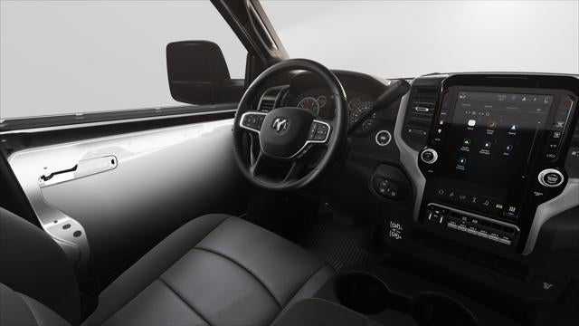 2026 RAM 5500HD RAM 5500 TRADESMAN CHASSIS CREW CAB 4X4 84' CA