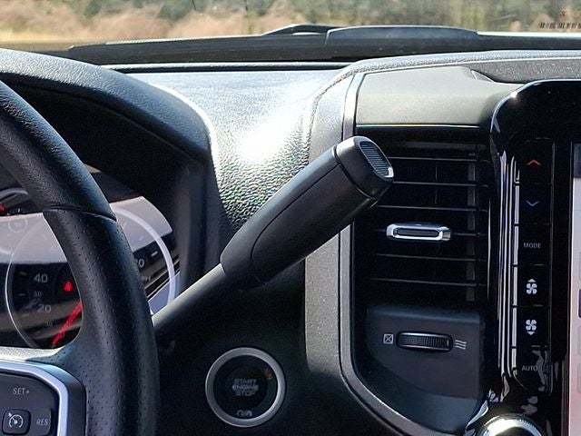 2026 RAM 5500HD RAM 5500 TRADESMAN CHASSIS CREW CAB 4X4 84' CA