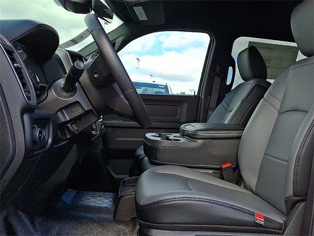 2026 RAM 3500 RAM 3500 TRADESMAN CREW CAB CHASSIS 4X4 60' CA