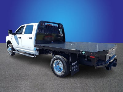 2027 RAM 3500 RAM 3500 TRADESMAN CREW CAB CHASSIS 4X4 60' CA