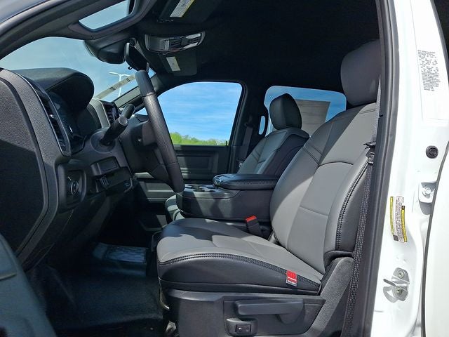 2026 RAM 3500 RAM 3500 TRADESMAN CREW CAB CHASSIS 4X4 60' CA