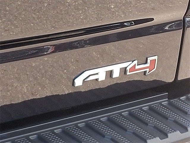 2022 GMC Sierra 1500 4WD Crew Cab Short Box AT4